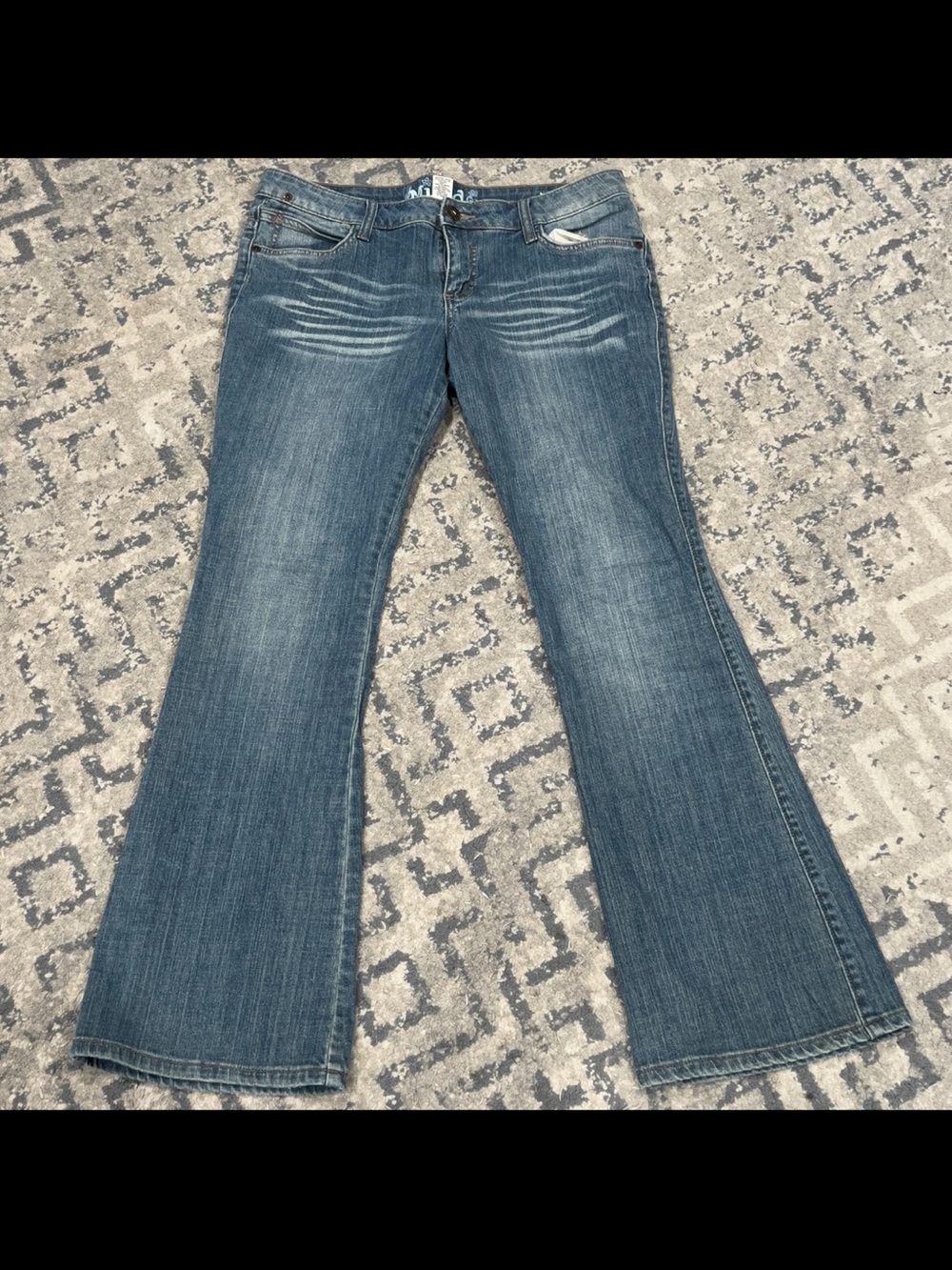 Vtg Women’s Mudd denim jeans low-rise fit and classic Y2K styling Bootcut sz 13 - Picture 2 of 8